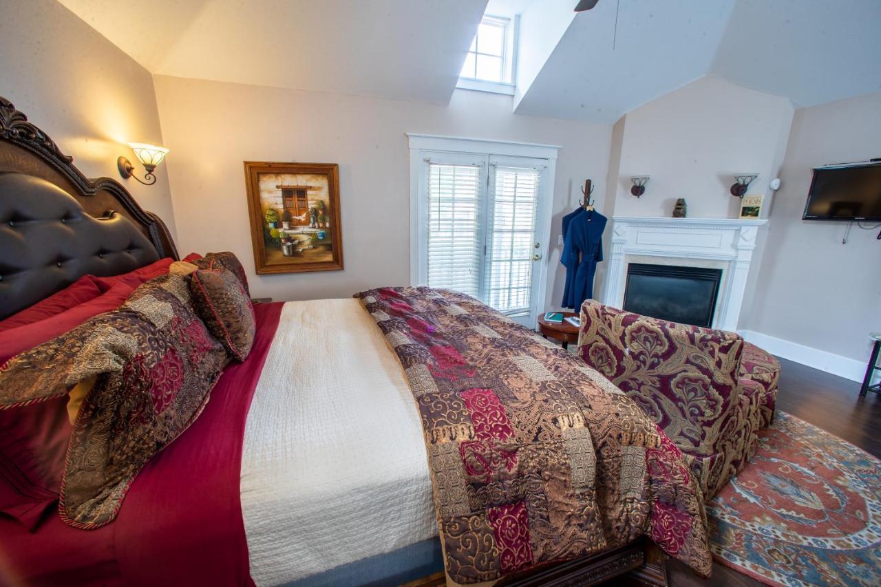 Bed and Breakfast Carriage Way Centennial House - Adult Only- Saint Augustine Экстерьер фото