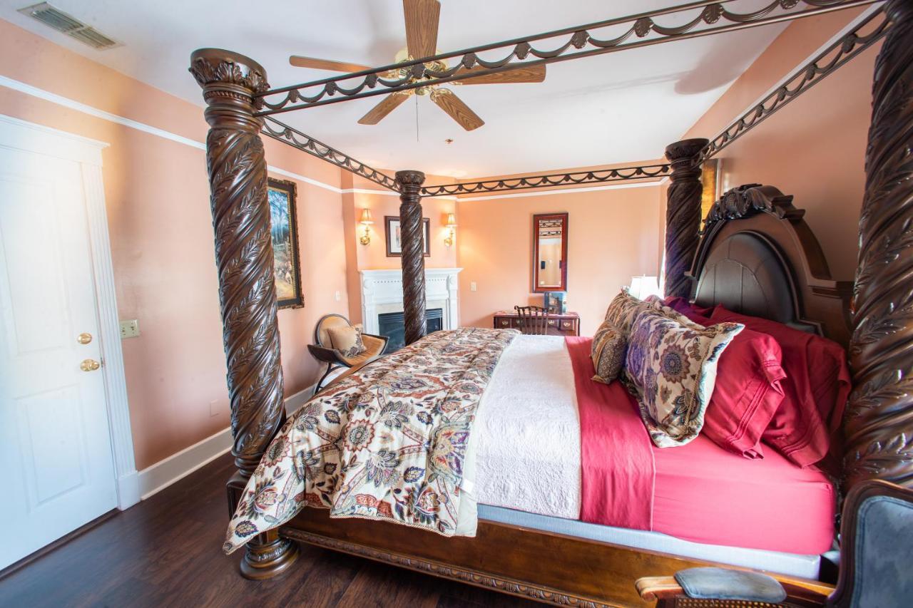 Bed and Breakfast Carriage Way Centennial House - Adult Only- Saint Augustine Экстерьер фото