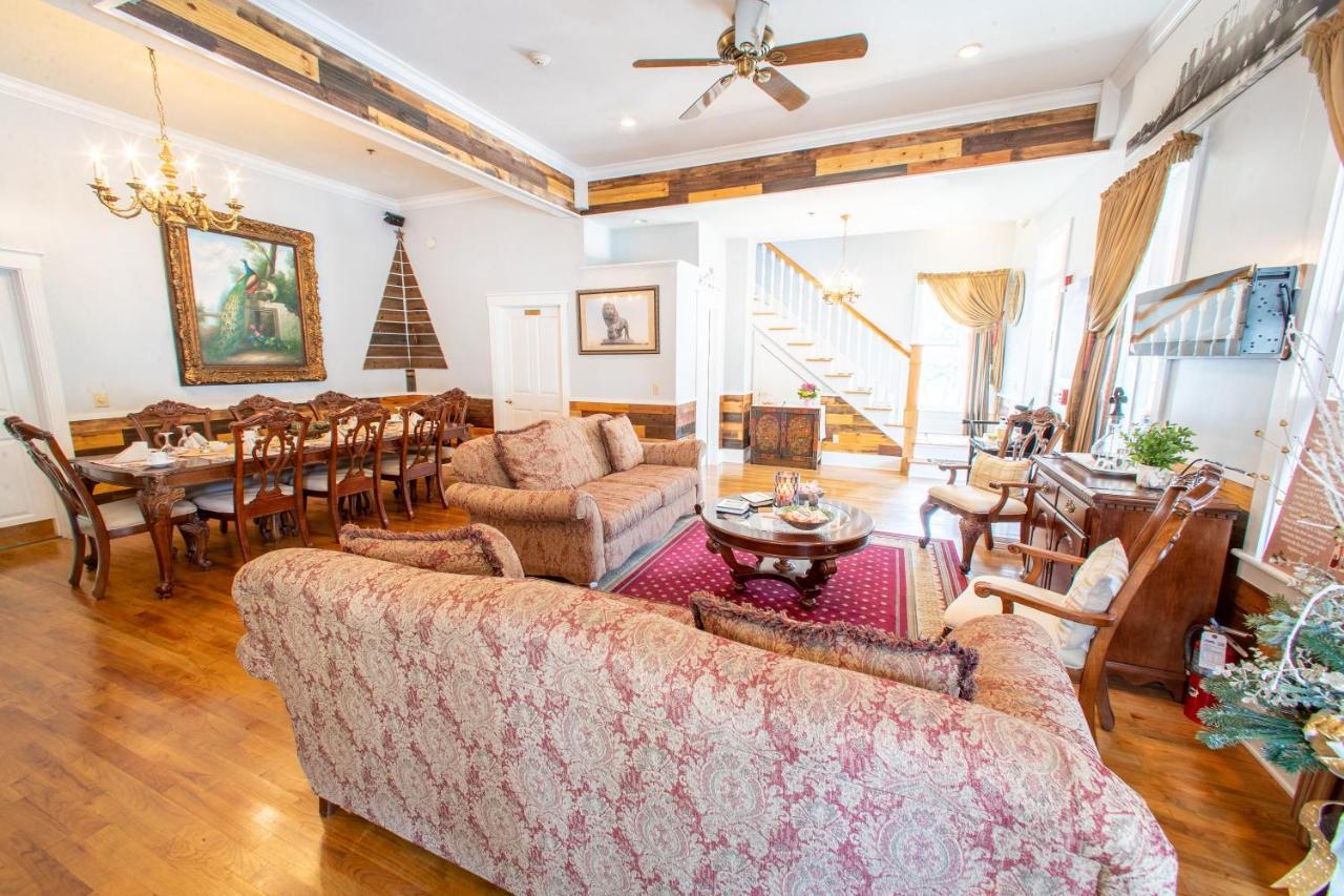 Bed and Breakfast Carriage Way Centennial House - Adult Only- Saint Augustine Экстерьер фото